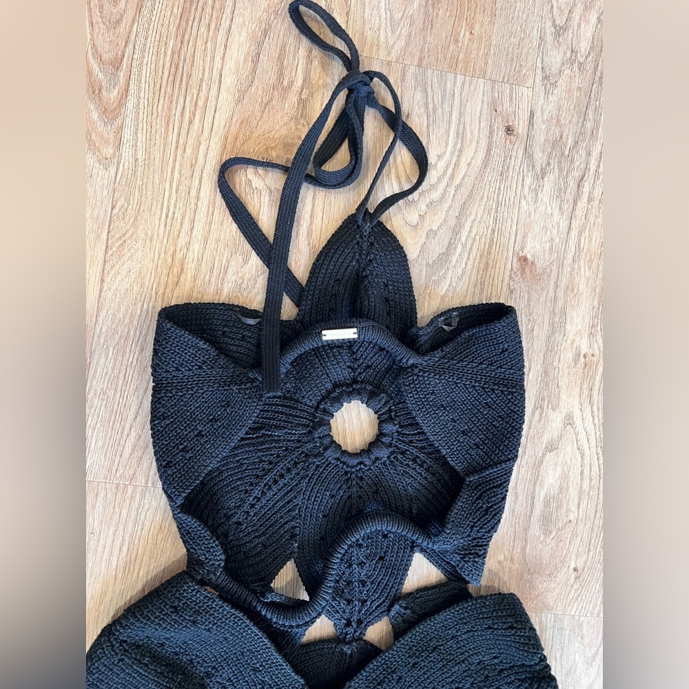 Cult Gaia Floreana Cut Out Hand Crocheted Knit Dress Size XS Black. - Picture 8 of 11